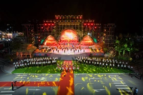 Thanh Sơn bừng sáng tương lai