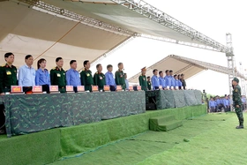 Tổng duyệt diễn tập khu vực phòng thủ huyện Đoan Hùng năm 2023