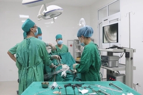 Phẫu thuật nội soi - Giải pháp “vàng” trong điều trị thoát vị bẹn ở trẻ em
