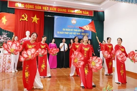 Ngày hội thắm tình đoàn kết