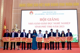 Khai mạc Hội giảng Nhà giáo giáo dục nghề nghiệp