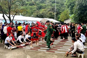 Thắt chặt tình đoàn kết quân - dân khu vực biên giới