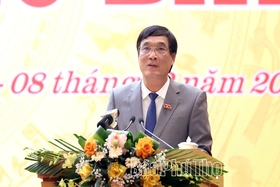 Phát biểu bế mạc Kỳ họp thứ Bảy, HĐND tỉnh khoá XIX, nhiệm kỳ 2021 - 2026 của đồng chí Bùi Minh Châu - Ủy viên Trung ương Đảng, Bí thư Tỉnh ủy, Chủ tịch HĐND tỉnh, Trưởng Đoàn ĐBQH tỉnh