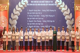 Xây dựng xã hội học tập trên quê hương Đất Tổ