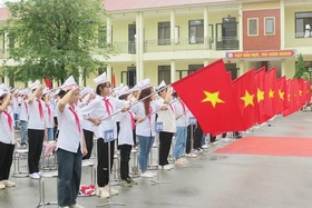 Thi đua xây dựng nông thôn mới