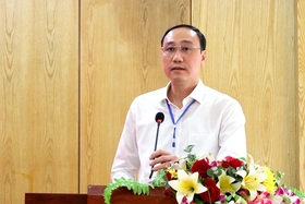 Khai mạc kỳ thi nâng ngạch công chức