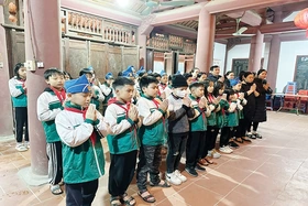 Khơi dậy tình yêu quê hương từ giáo dục địa phương