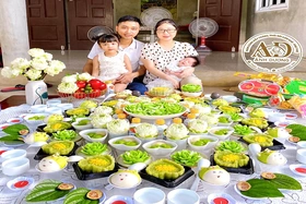 Mâm cỗ đầy tháng rực rỡ sắc màu