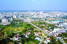 Có một Quảng Nam vươn lên từ miền cát trắng