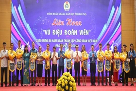 Liên hoan “Vũ điệu đoàn viên” ngành Giáo dục