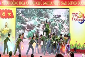 Liên hoan Vũ điệu công nhân, viên chức, lao động huyện Hạ Hòa năm 2024