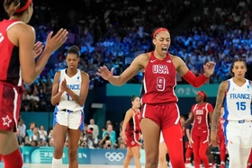 Mỹ nghẹt thở giành ngôi đầu bảng tổng sắp huy chương Olympic Paris 2024