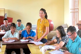 Giao chỉ tiêu, nâng trách nhiệm