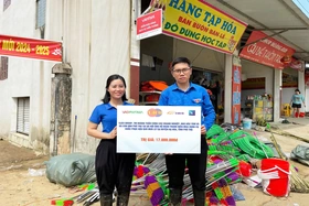 Hơn 300 thanh niên xung kích, tình nguyện khắc phục hậu quả bão lũ tại Hạ Hoà