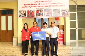 Tiếp nhận hiện vật trị giá 2 tỷ đồng cho người dân bị ảnh hưởng bởi cơn bão số 3