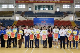 Khai mạc Giải Bóng bàn, Cầu lông “Cây vợt trẻ” tỉnh Phú Thọ