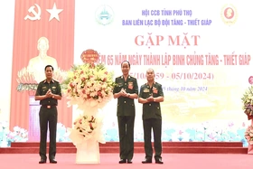 Gặp mặt kỷ niệm 65 năm Ngày truyền thống Bộ đội Tăng - Thiết giáp