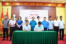 Hội nghị ký cam kết chất lượng Kỳ thi tốt nghiệp THPT năm 2025