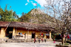 Khám phá làng Thèn Pả - nơi vẻ đẹp truyền thống hòa quyện trong từng nếp nhà