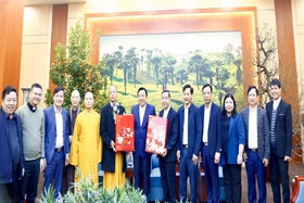 Ban Trị sự Giáo hội Phật giáo tỉnh, Toà giám mục Hưng Hoá chúc Tết tỉnh Phú Thọ