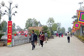 Góp phần xây dựng lễ hội văn minh