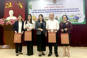 Tổng kết dự án tuyên truyền, vận động nông dân xử lý rác thải