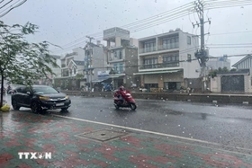 Các tỉnh Bắc Bộ và Bắc Trung Bộ có mưa dông, trời rét