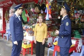 Kiểm tra, giám sát hoạt động kinh doanh hàng hóa dịp Lễ hội Đền Hùng