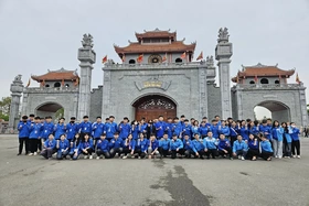 Gần 4.000 lượt thanh niên tình nguyện tham gia phục vụ Giỗ Tổ Hùng Vương năm 2025
