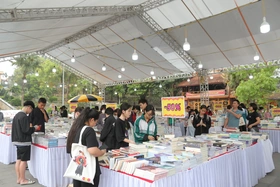 Hội Sách Đất Tổ 2025