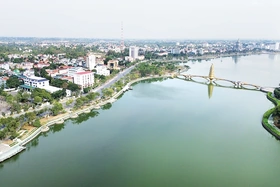 Việt Trì - Tinh hoa tỏa sắc