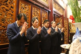 Huyện Phù Ninh dâng hương tưởng niệm các Vua Hùng