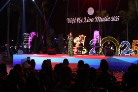 Sôi động đêm nhạc “Việt Trì Live music”