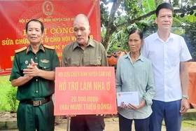 Những ngôi nhà nghĩa tình đồng đội