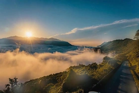 Khát vọng đổi đời trên “cổng trời” mờ sương