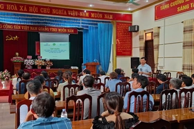 Tập huấn “Ứng dụng chế phẩm vi sinh vật trong nuôi vịt thương phẩm theo hướng an toàn sinh học” và ra mắt hợp tác xã