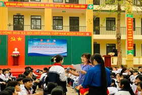 Giáo dục học sinh “miễn dịch” với tệ nạn