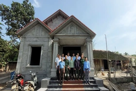 Ấm tình đồng đội