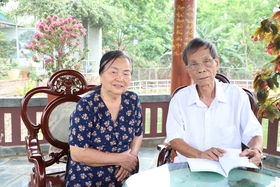 Nghĩa tình thầy trò học sinh miền Nam