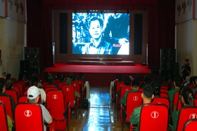 Khai mạc đợt chiếu phim kỷ niệm 50 năm ngày thống nhất đất nước