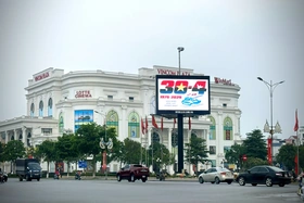 Tuyên truyền cổ động chào mừng kỷ niệm 50 năm Ngày thống nhất đất nước