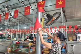 Lan tỏa lòng yêu nước từ những điều giản dị