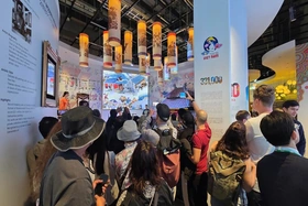 Nhà Triển lãm Việt Nam tại Expo 2025 thu hút đông đảo người dân Nhật tham quan