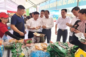 Trên 150 sản phẩm tham gia phiên chợ quảng bá