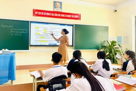 Thành lập đường dây nóng và hộp thư điện tử tiếp nhận, xử lý thông tin liên quan đến Kỳ thi tuyển sinh vào lớp 10