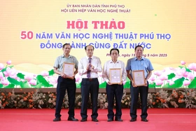 Văn học nghệ thuật Phú Thọ đồng hành cùng Đất nước