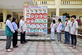 Điểm sáng trong học và làm theo Bác