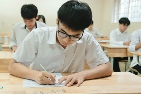 Trường đại học đột ngột bỏ khối C: Bộ GD-ĐT đề nghị điều chỉnh, đảm bảo quyền lợi thí sinh