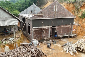 Toàn tỉnh đã khởi công xóa gần 70% nhà tạm, nhà dột nát