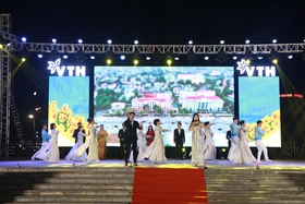 Chương trình nghệ thuật Kỷ niệm 63 năm ngày thành lập thành phố Việt Trì